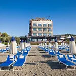 Hotel Grand Diana Majestic