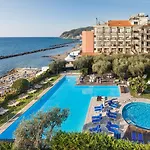 Hotel Grand Diana Majestic