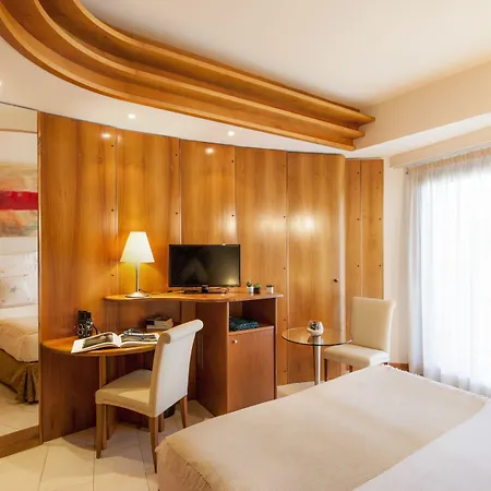 Grand Diana Majestic Диано-Марина