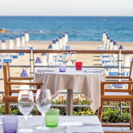 Grand Diana Majestic Отель Диано-Марина