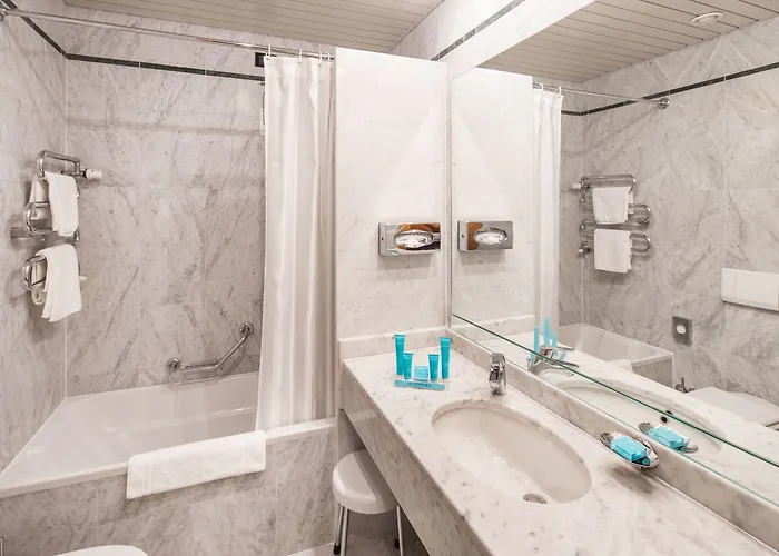 Grand Diana Majestic 4*