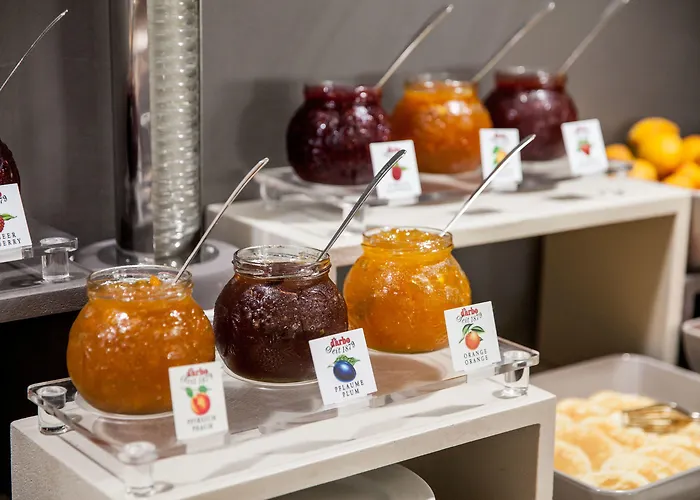 Hotel Grand Diana Majestic